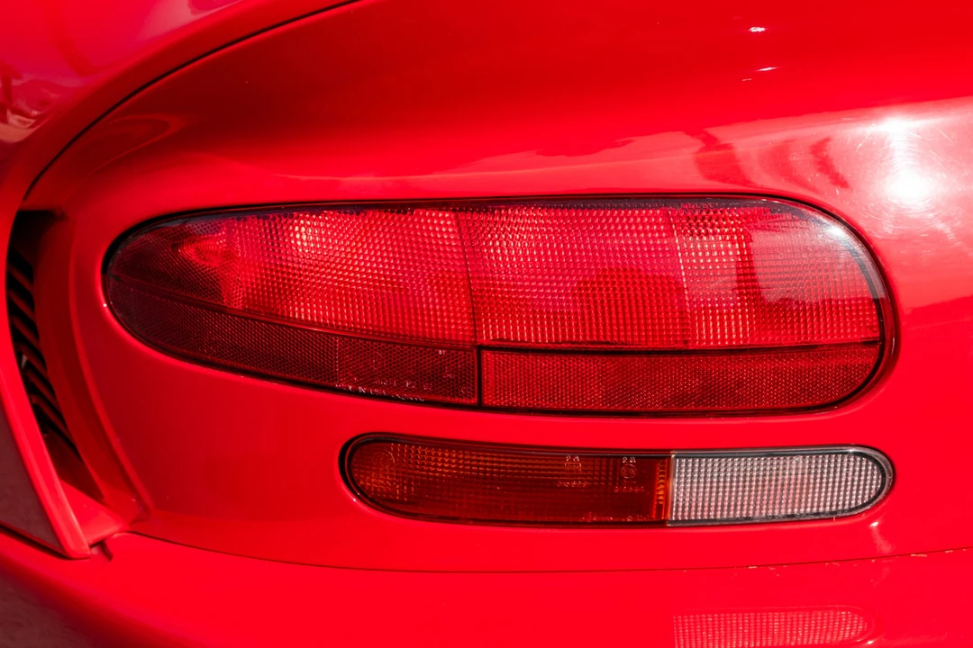 2002 Dodge Viper GTS 2nd Gen - Image 30 of 31