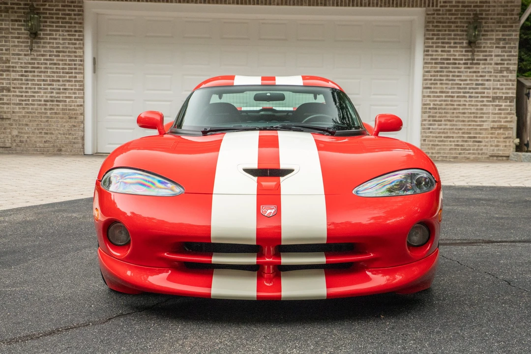 2002 Dodge Viper GTS 2nd Gen - Image 10 of 31