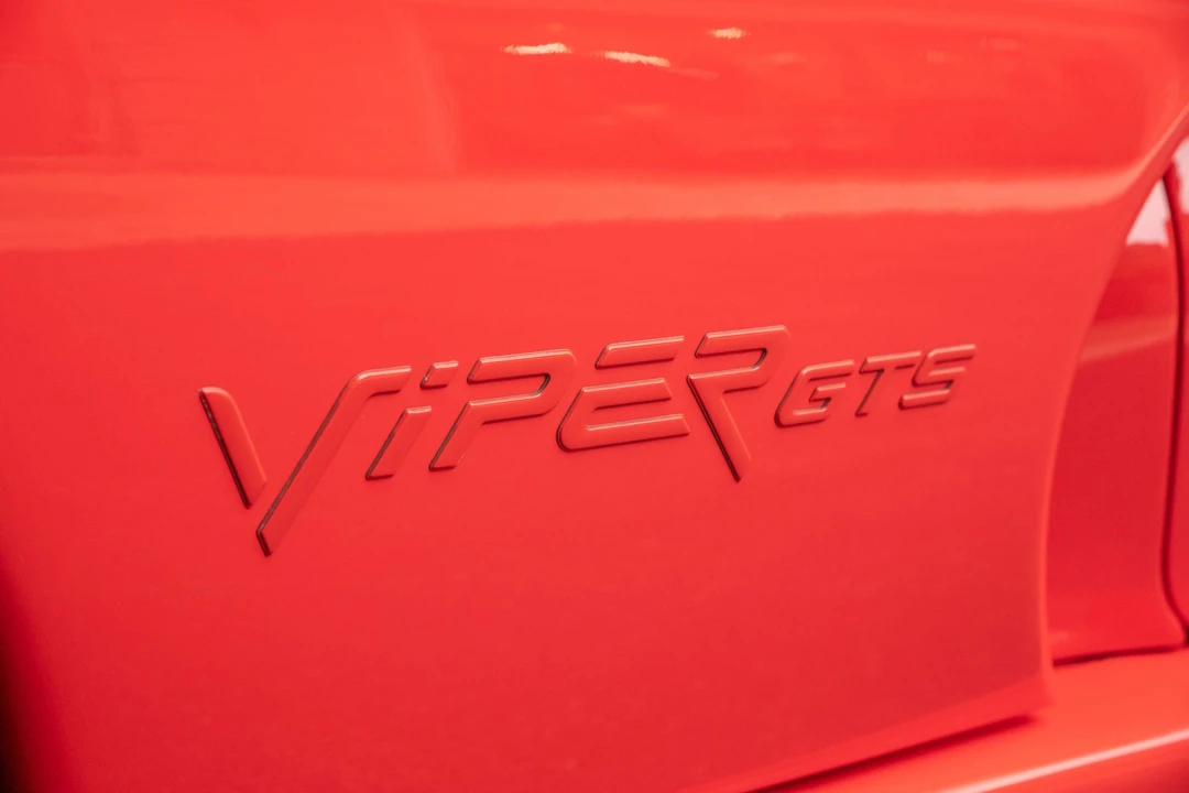 2002 Dodge Viper GTS 2nd Gen - Image 26 of 31