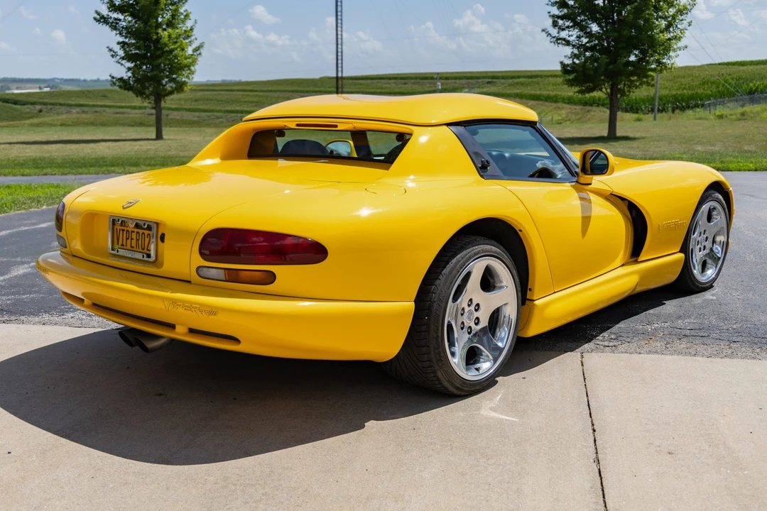 2002 Dodge Viper 2nd Gen - Image 11 of 31