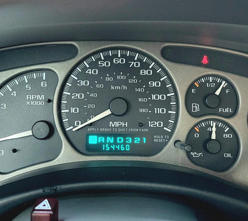 2002 GMC Sierra 2nd Gen - Image 26 of 31