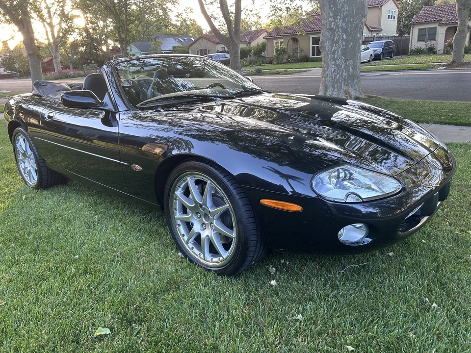 2002 Jaguar X100 XKR - Image 10 of 31