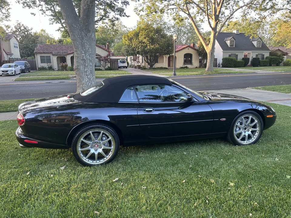 2002 Jaguar X100 XKR - Image 8 of 31