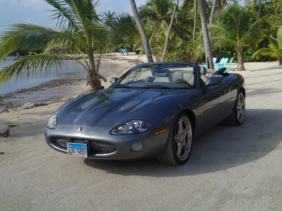 2002 Jaguar X100 XKR - Image 3 of 31