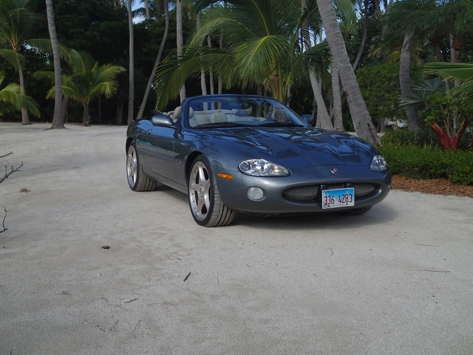 2002 Jaguar X100 XKR - Image 6 of 31