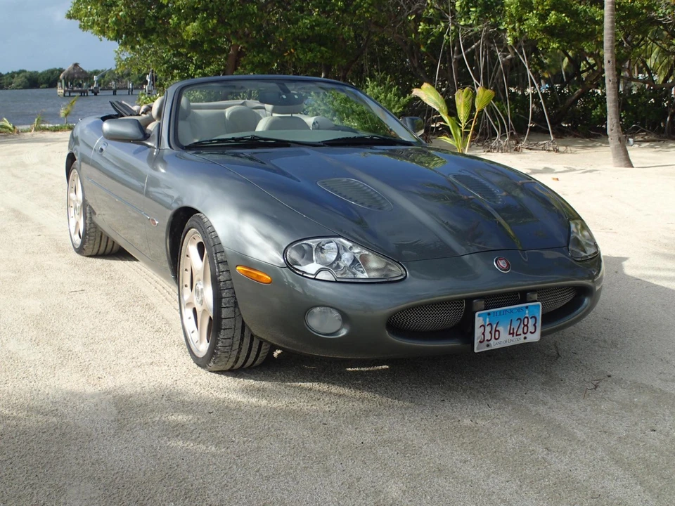 2002 Jaguar X100 XKR - Image 7 of 31