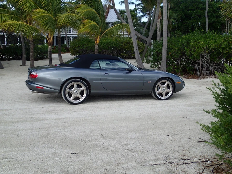 2002 Jaguar X100 XKR - Image 26 of 31