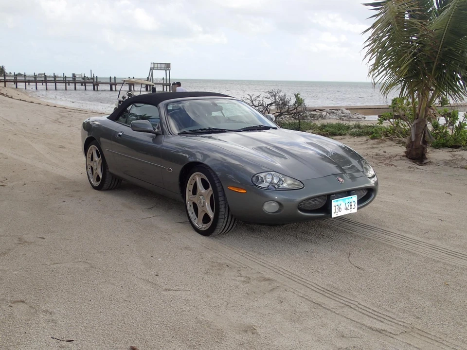 2002 Jaguar X100 XKR - Image 22 of 31