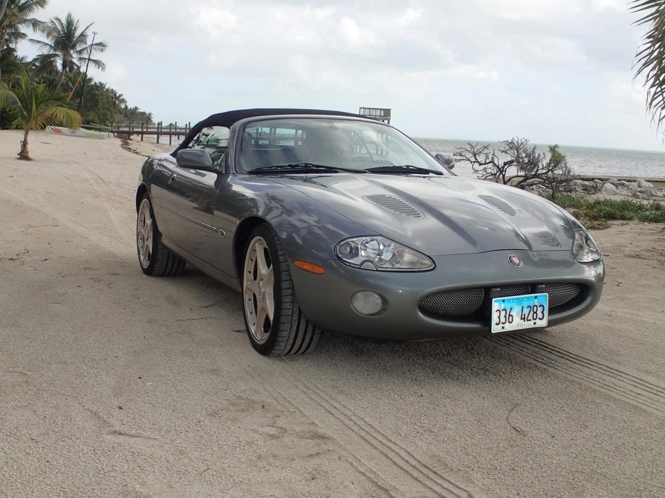 2002 Jaguar X100 XKR - Image 21 of 31