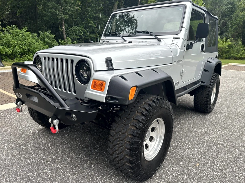 2002 Jeep TJ Wrangler - Image 15 of 31