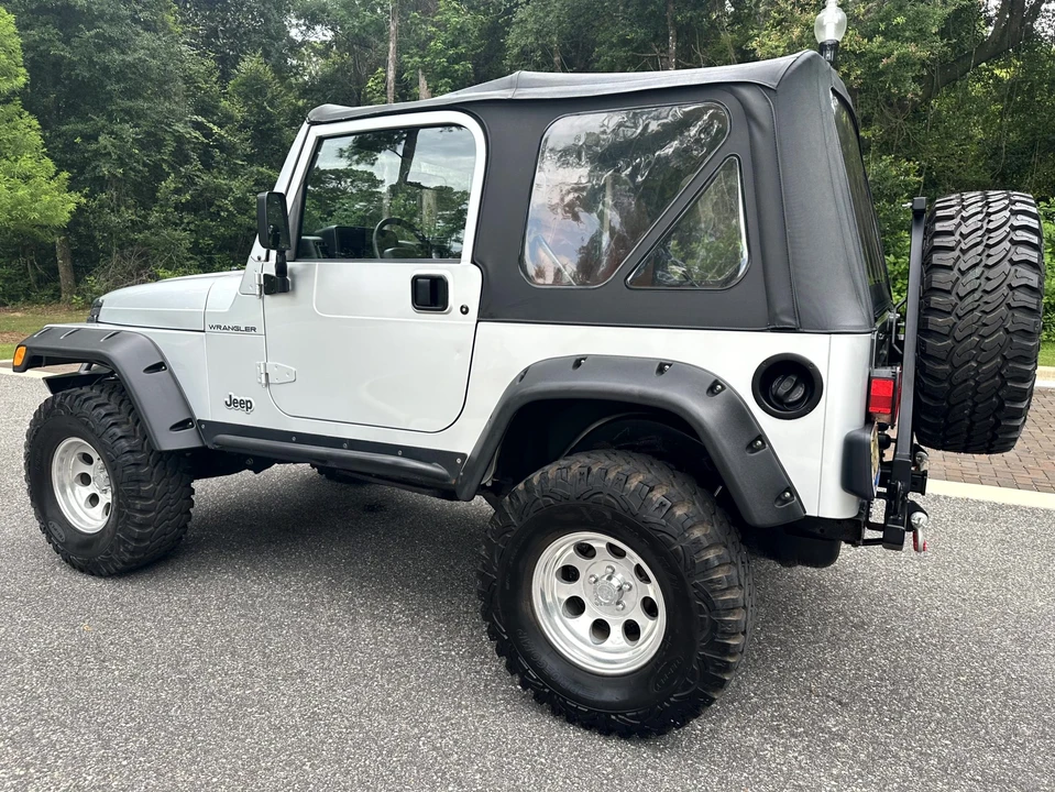 2002 Jeep TJ Wrangler - Image 24 of 31