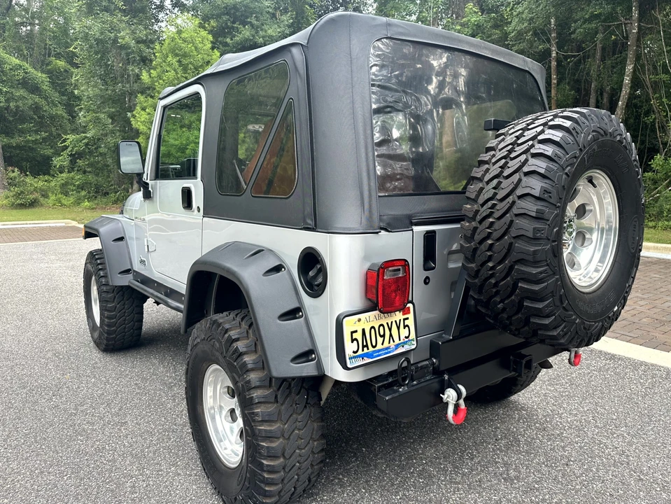 2002 Jeep TJ Wrangler - Image 23 of 31