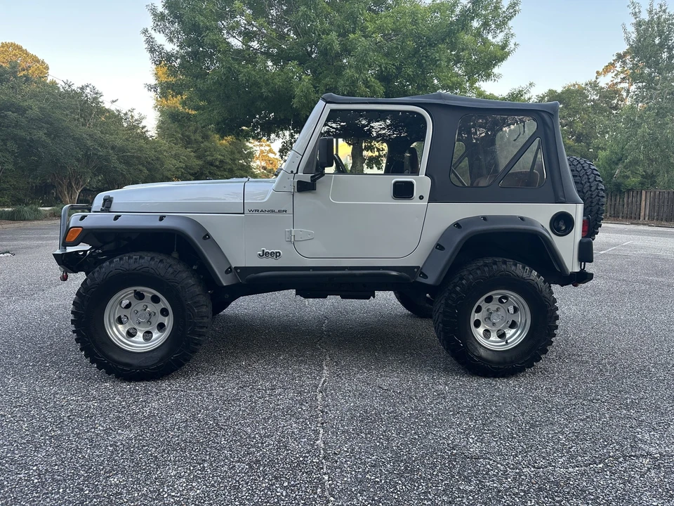 2002 Jeep TJ Wrangler - Image 13 of 31
