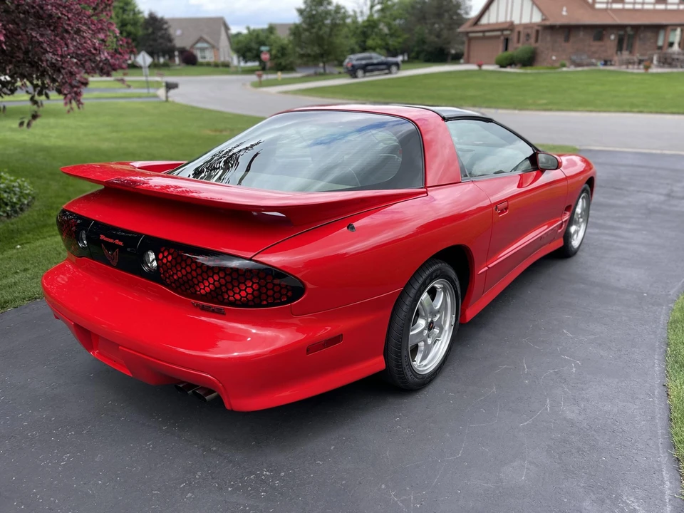 2002 Pontiac Firebird Trans Am 4th Gen - Image 11 of 31