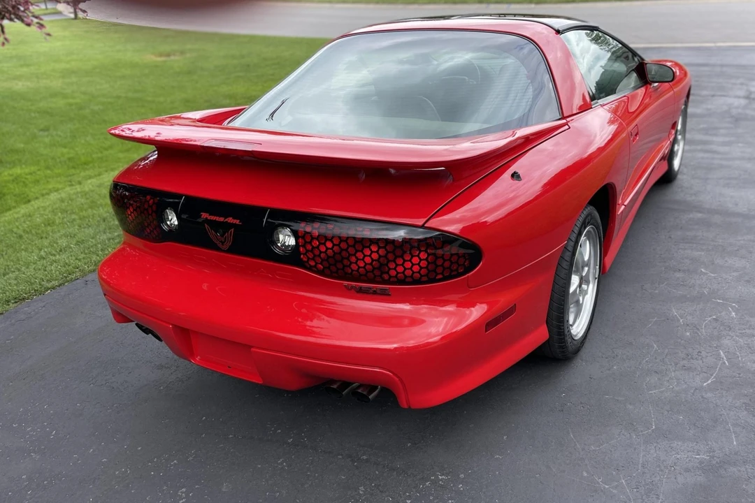 2002 Pontiac Firebird Trans Am 4th Gen - Image 10 of 31