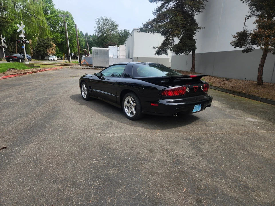 2002 Pontiac Firebird Trans Am 4th Gen - Image 4 of 31