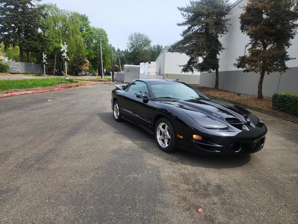 2002 Pontiac Firebird Trans Am 4th Gen - Image 11 of 31