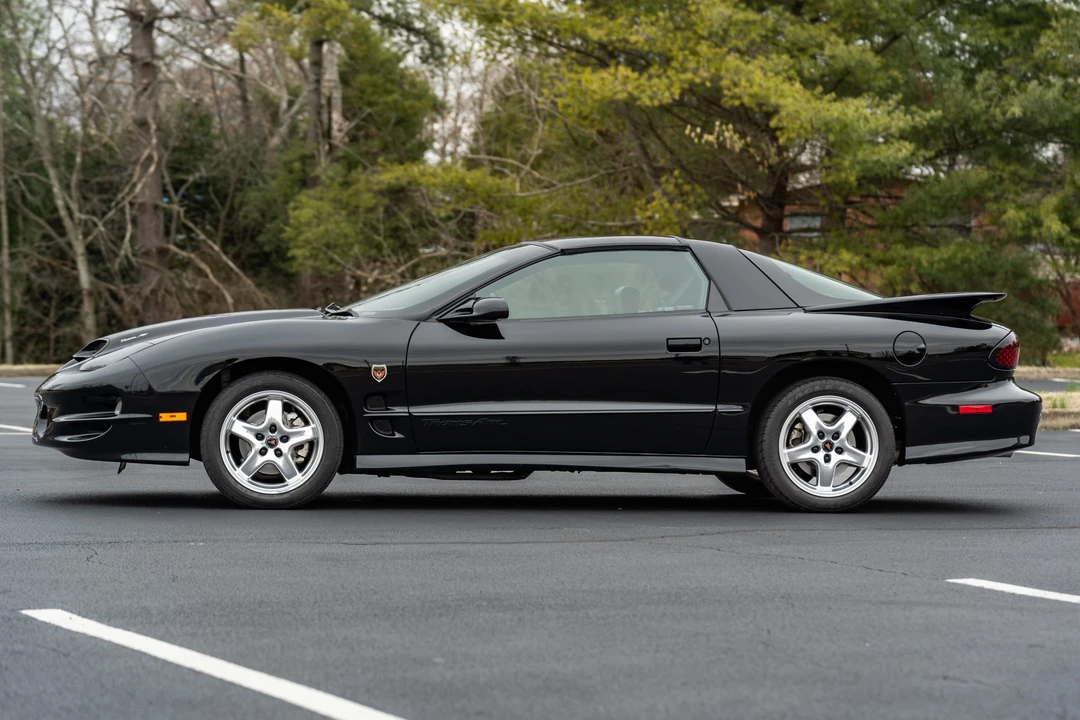 2002 Pontiac Firebird Trans Am 4th Gen - Image 12 of 31