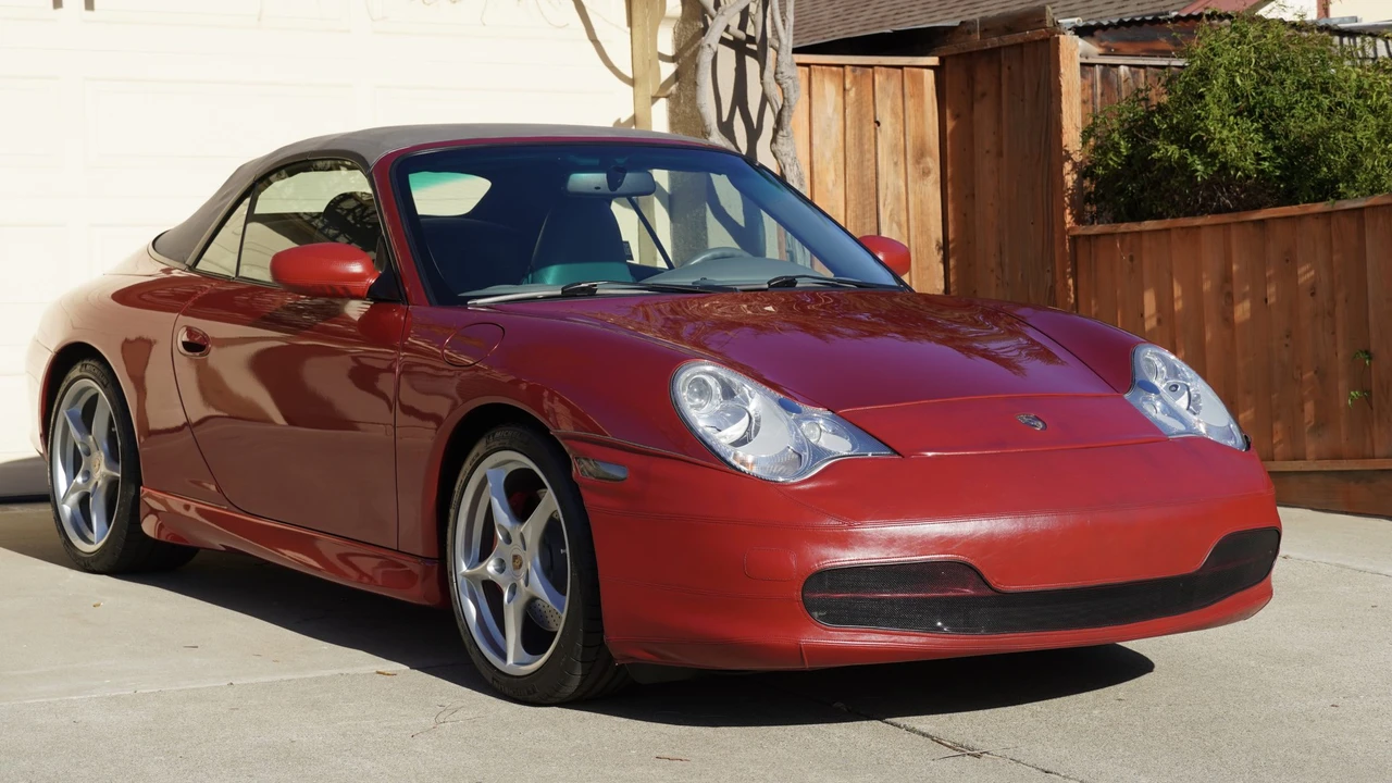2002 Porsche 996 Carrera - Image 15 of 31