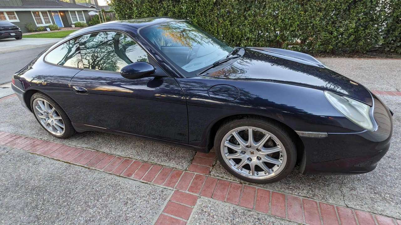 2002 Porsche 996 Carrera - Image 13 of 31