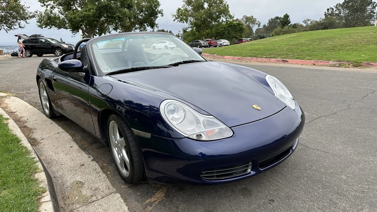 2002 Porsche 986 Boxster S - Image 13 of 31