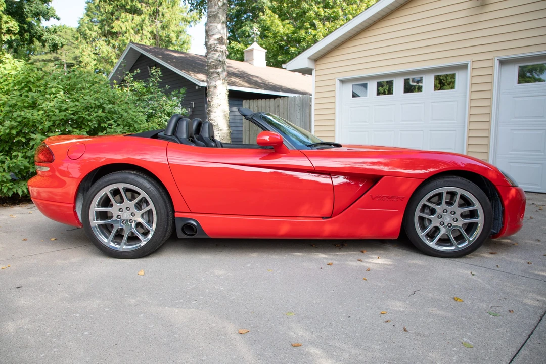 2003 Dodge Viper 3rd Gen - Image 3 of 31