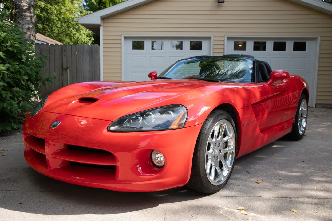 2003 Dodge Viper 3rd Gen - Image 9 of 31