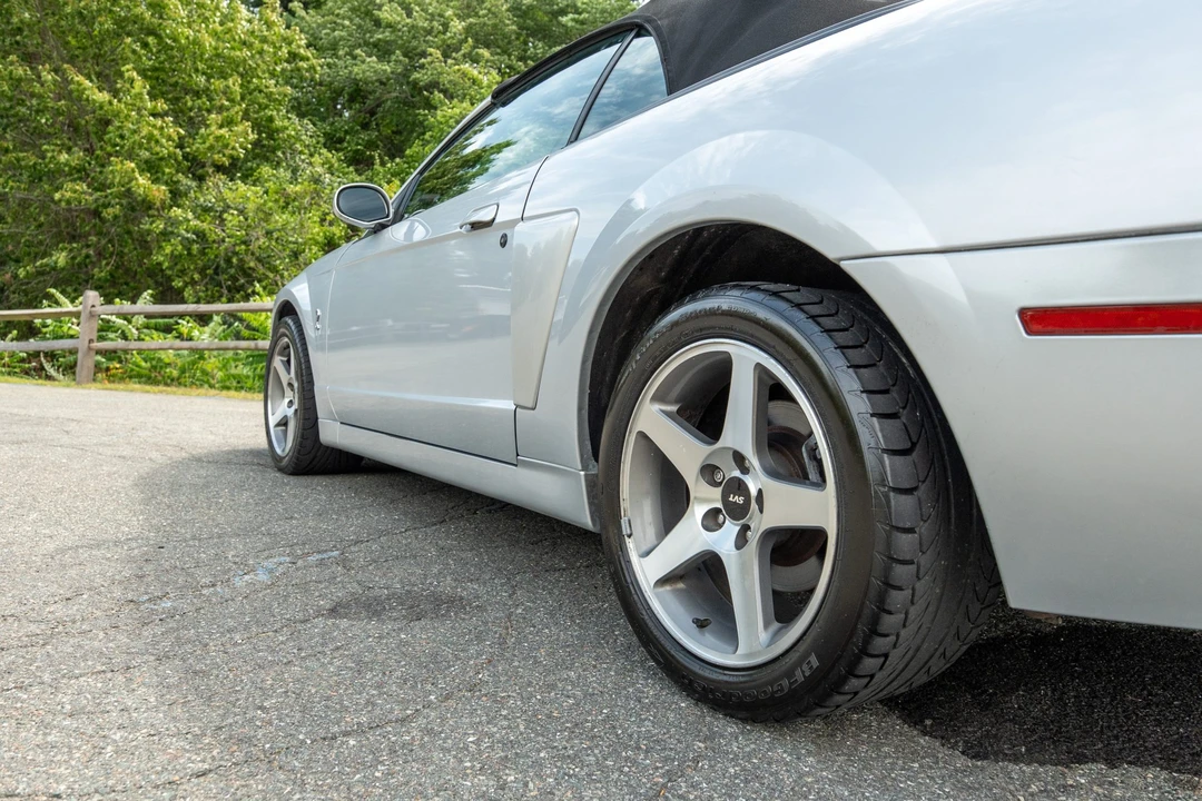 2003 Ford SN95 Mustang Cobra - Image 25 of 31