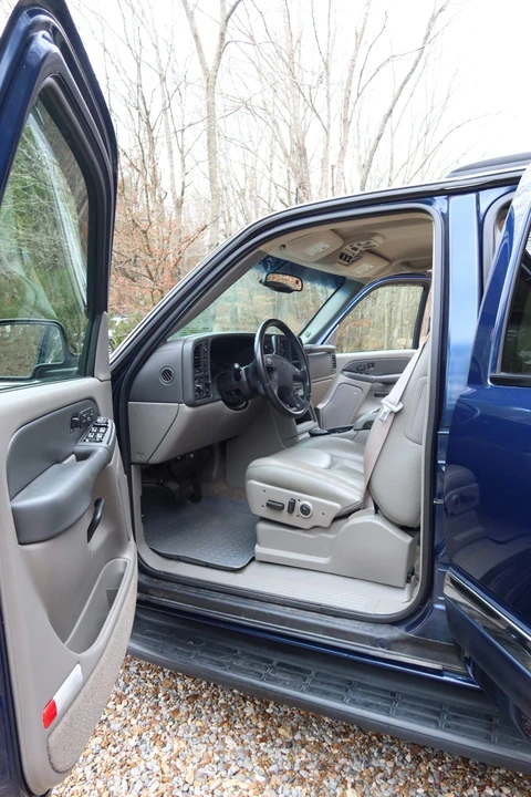 2003 GMC Yukon 2nd Gen - Image 18 of 31