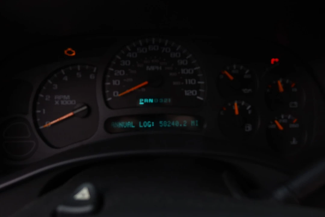 2003 GMC Yukon 2nd Gen - Image 30 of 31