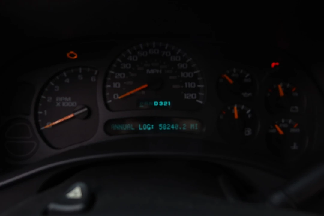 2003 GMC Yukon 2nd Gen - Image 29 of 31