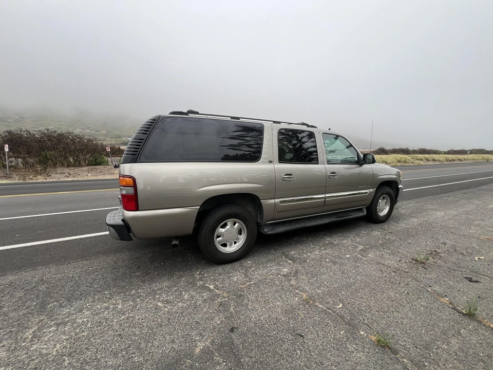 2003 GMC Yukon 2nd Gen - Image 12 of 31
