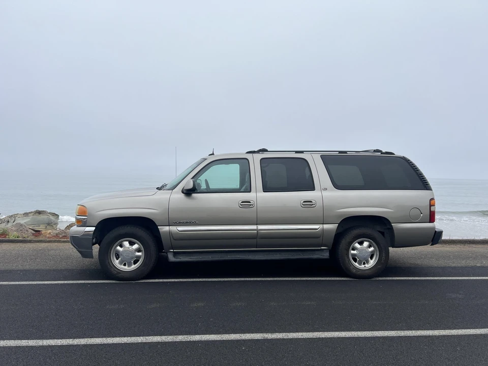 2003 GMC Yukon 2nd Gen - Image 6 of 31