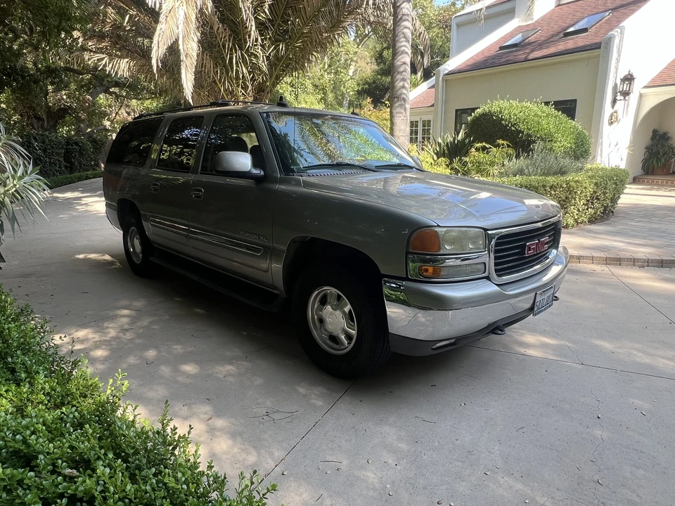 2003 GMC Yukon 2nd Gen - Image 25 of 31