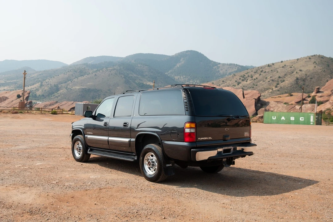 2003 GMC Yukon 2nd Gen - Image 26 of 31