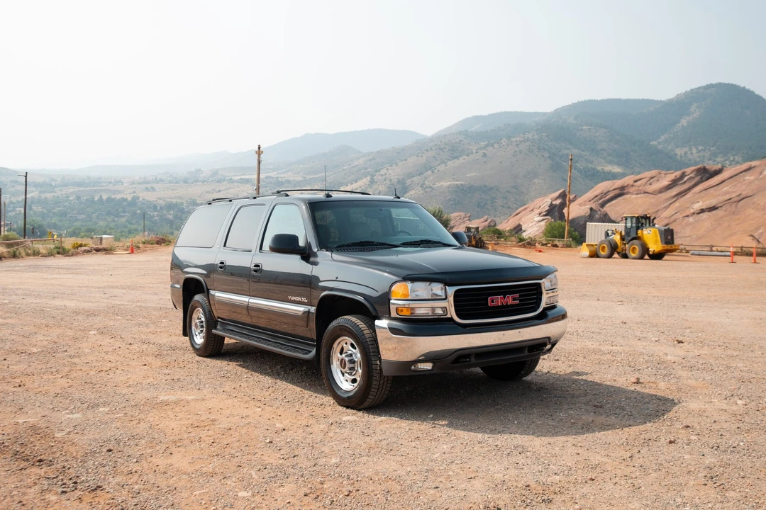 2003 GMC Yukon 2nd Gen - Image 11 of 31