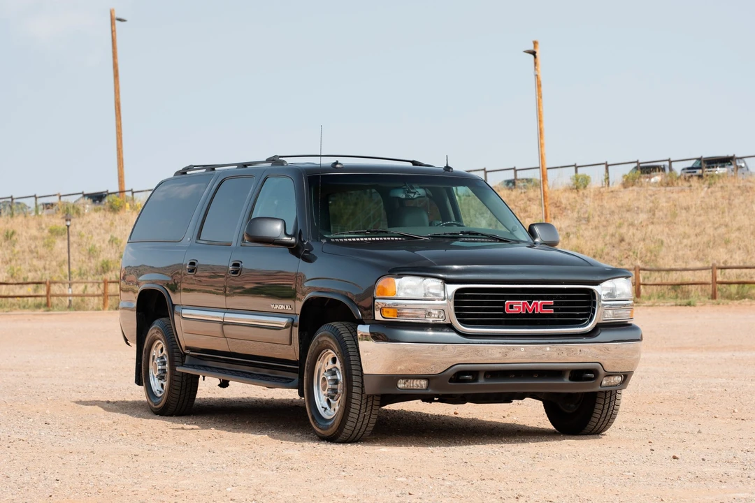 2003 GMC Yukon 2nd Gen - Image 10 of 31