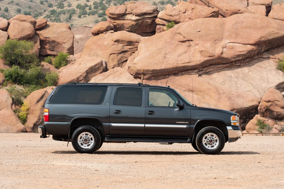 2003 GMC Yukon 2nd Gen - Image 17 of 31