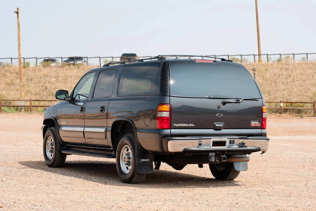 2003 GMC Yukon 2nd Gen - Image 25 of 31