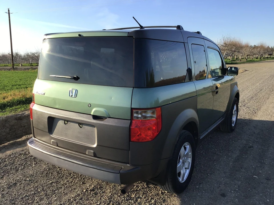 2003 Honda Element - Image 15 of 31