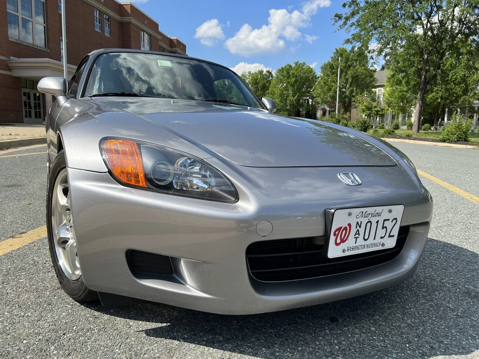 2003 Honda AP1 S2000 - Image 2 of 31