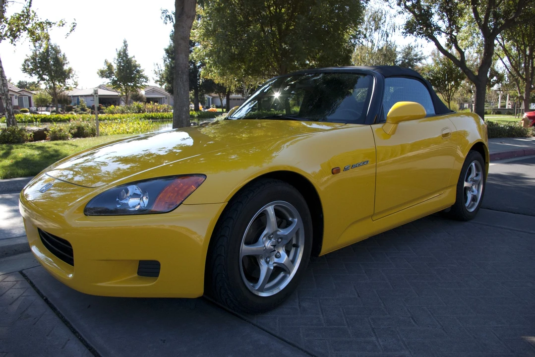 2003 Honda AP1 S2000 - Image 2 of 31
