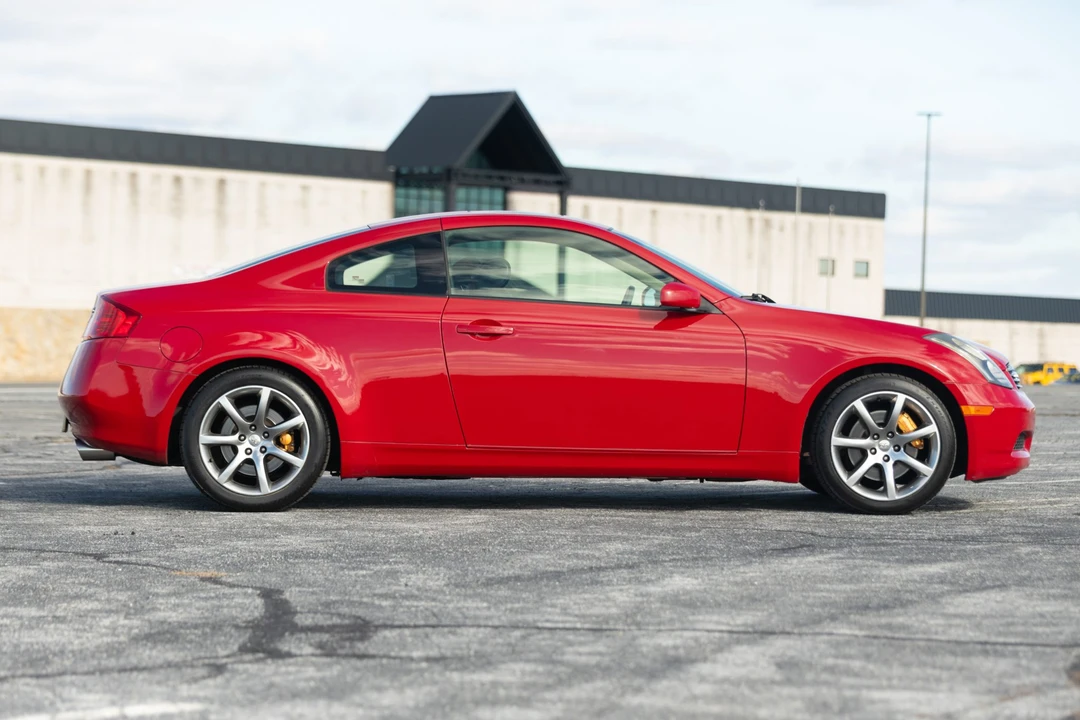 2003 Infiniti G35 3rd Gen - Image 9 of 31