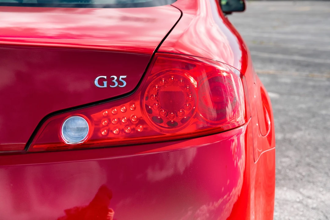 2003 Infiniti G35 3rd Gen - Image 19 of 31