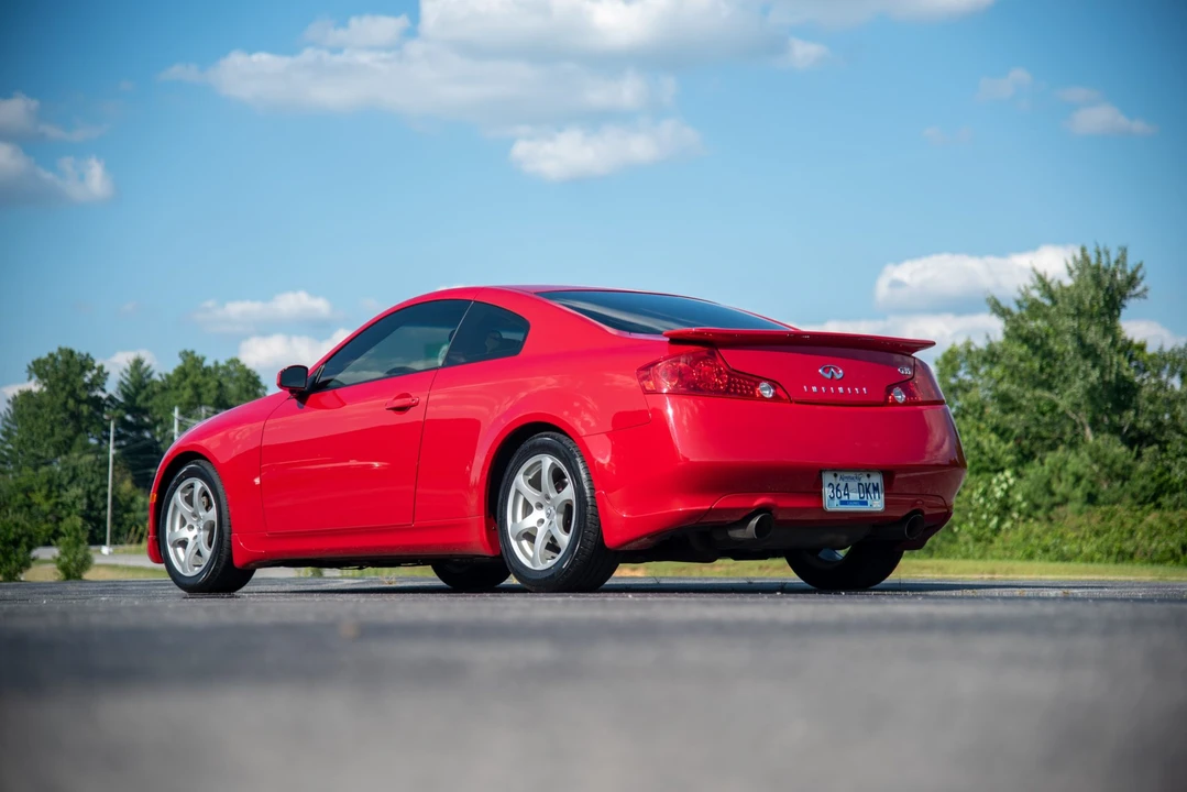 2003 Infiniti G35 3rd Gen - Image 16 of 31