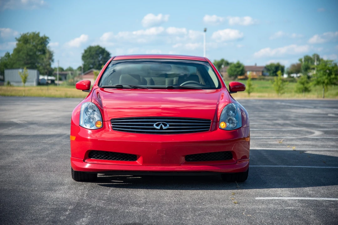 2003 Infiniti G35 3rd Gen - Image 2 of 31