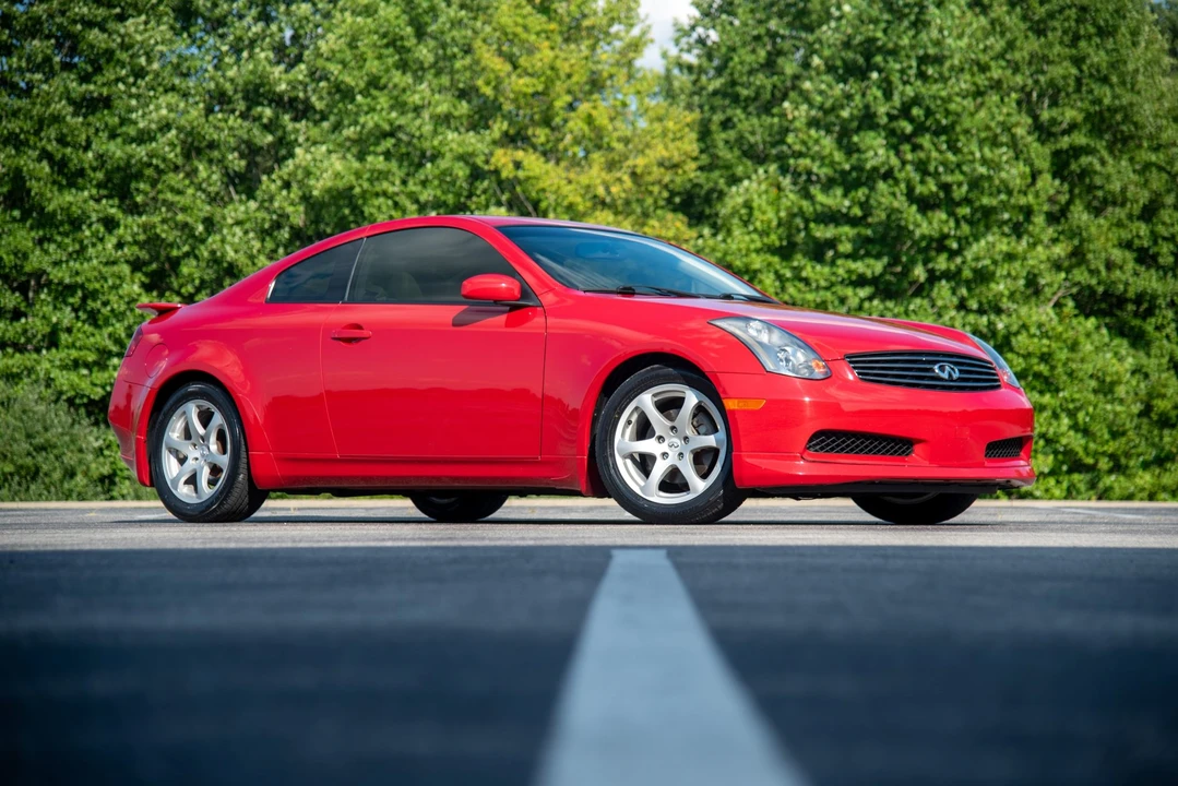 2003 Infiniti G35 3rd Gen - Image 26 of 31