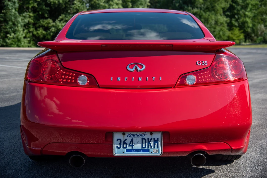 2003 Infiniti G35 3rd Gen - Image 18 of 31