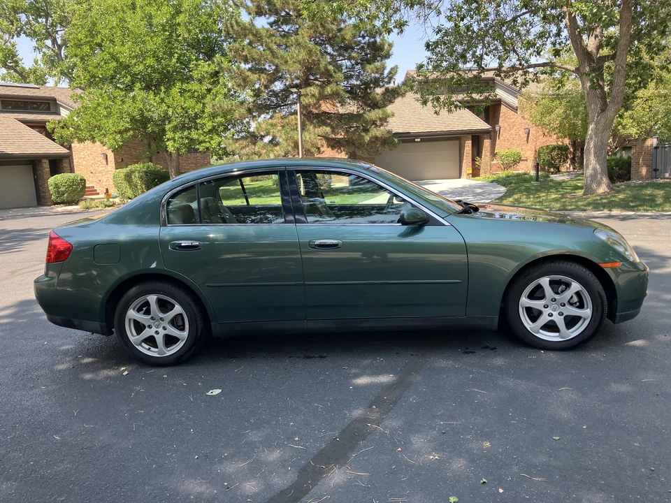 2003 Infiniti G35 3rd Gen - Image 20 of 31
