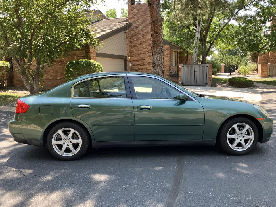 2003 Infiniti G35 3rd Gen - Image 21 of 31